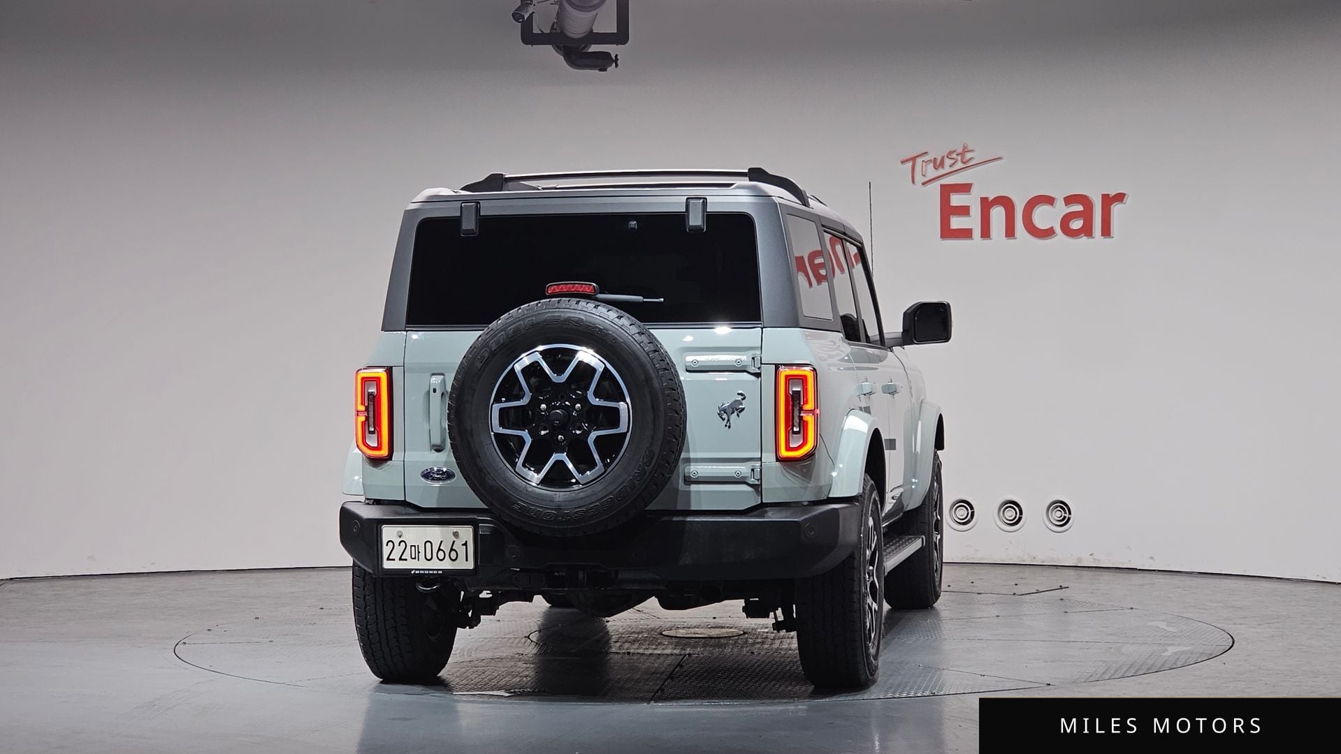Ford Bronco 2023 — миниатюра 4