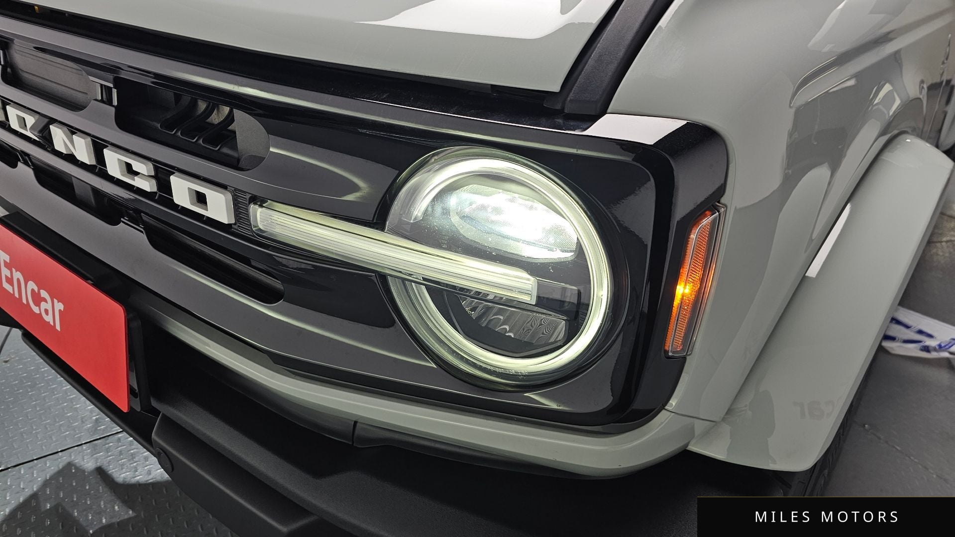 Ford Bronco 2023 — миниатюра 8