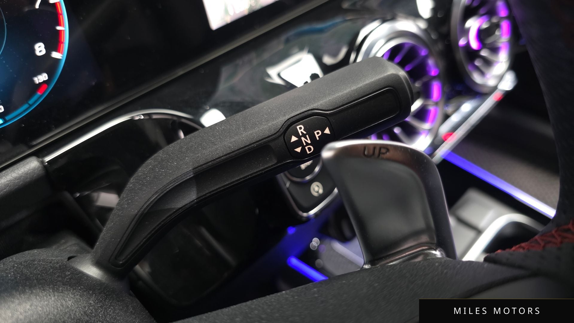 Mercedes-Benz GLA-Class H247 2023 — миниатюра 11