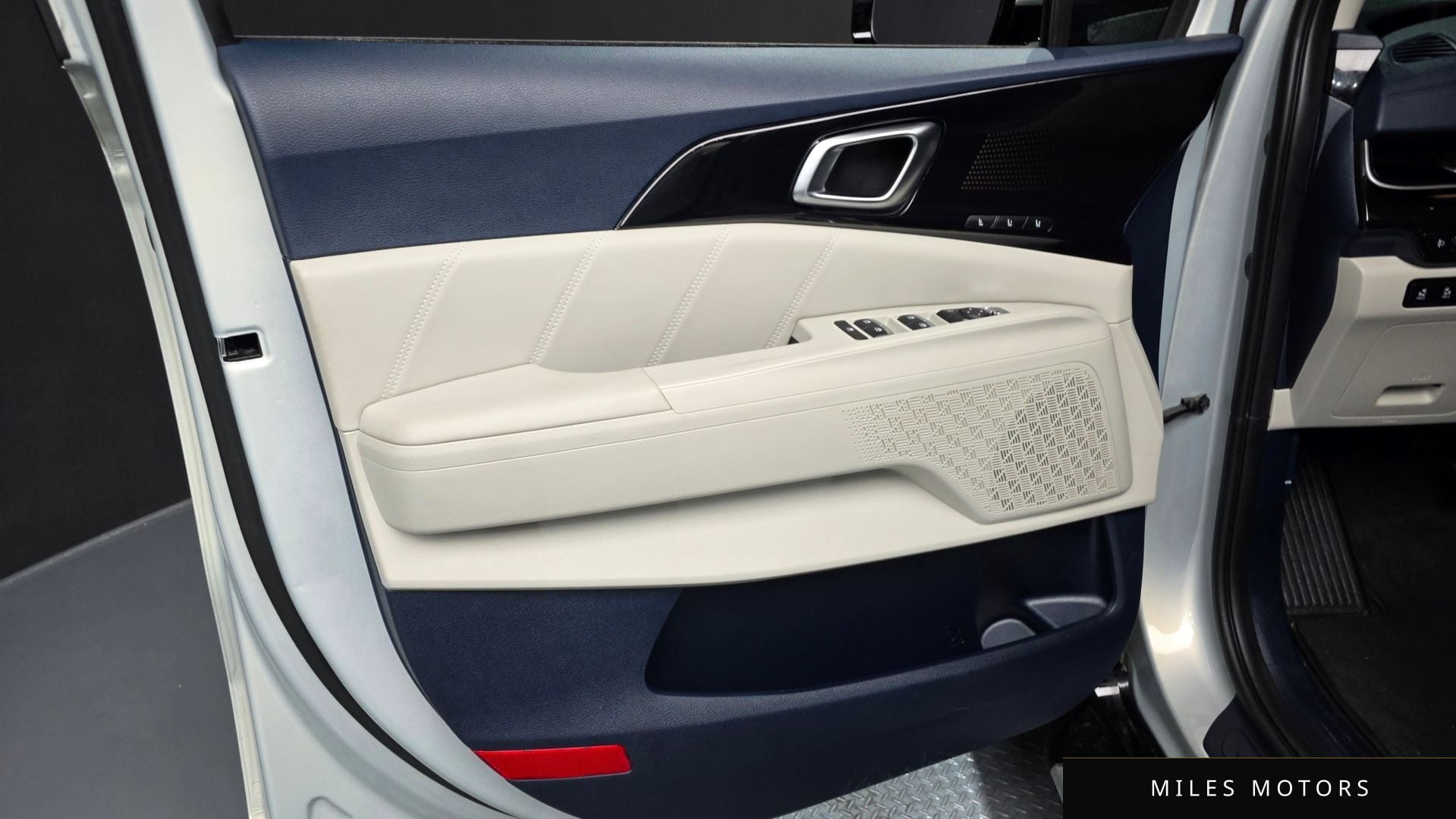 Kia Canival 2024 — миниатюра 14