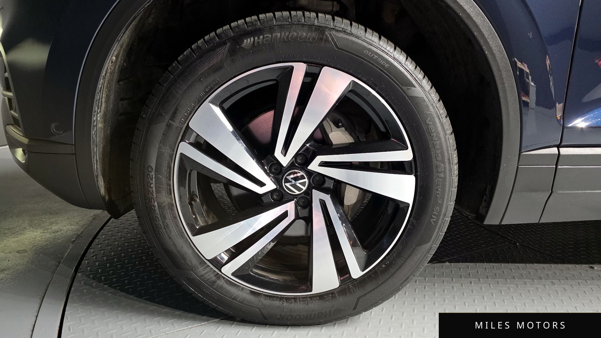 Volkswagen Touareg 2023 — миниатюра 5