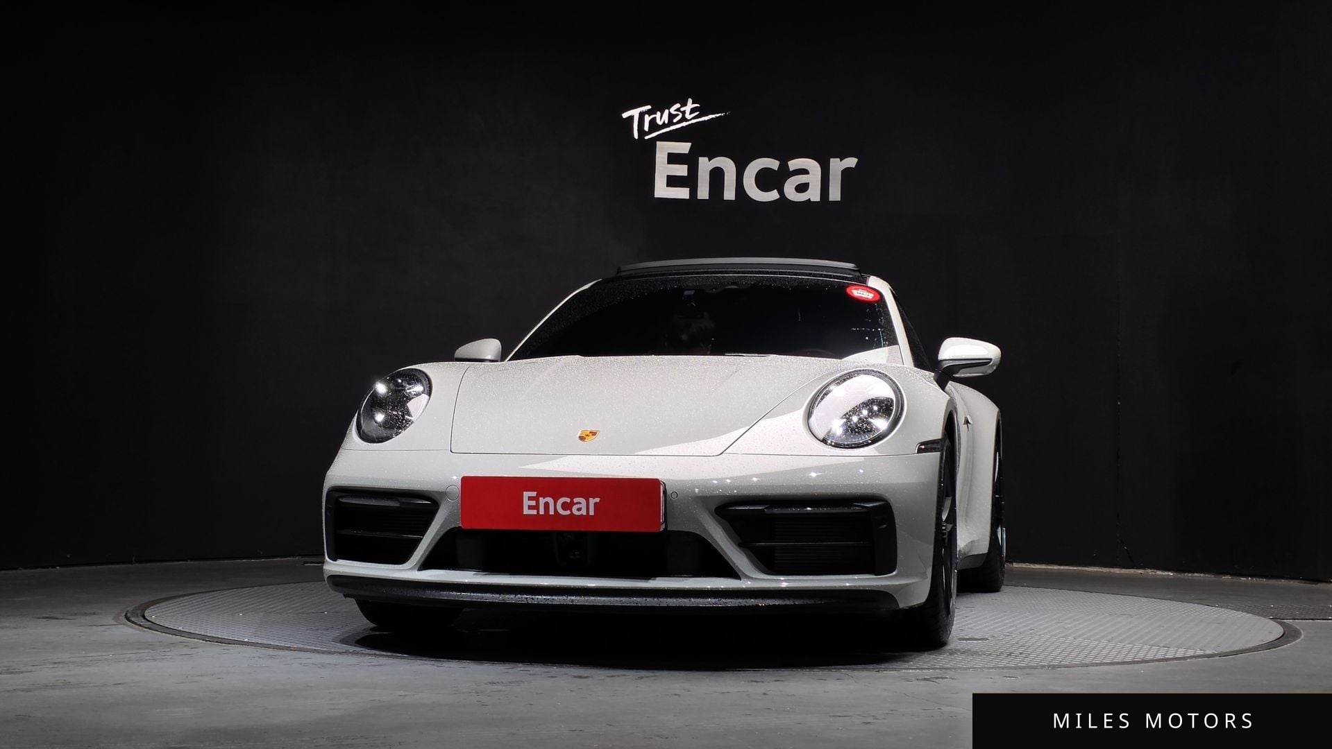 Porsche 911 (992) 2023 — миниатюра 3
