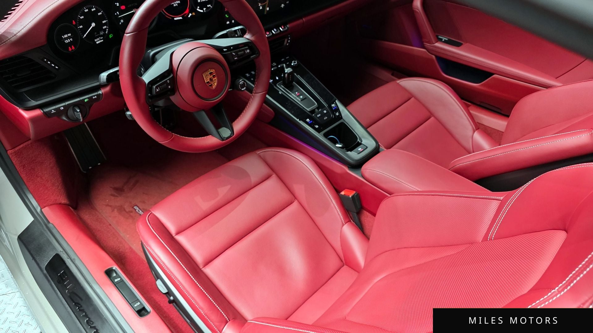 Porsche 911 (992) 2023 — миниатюра 10