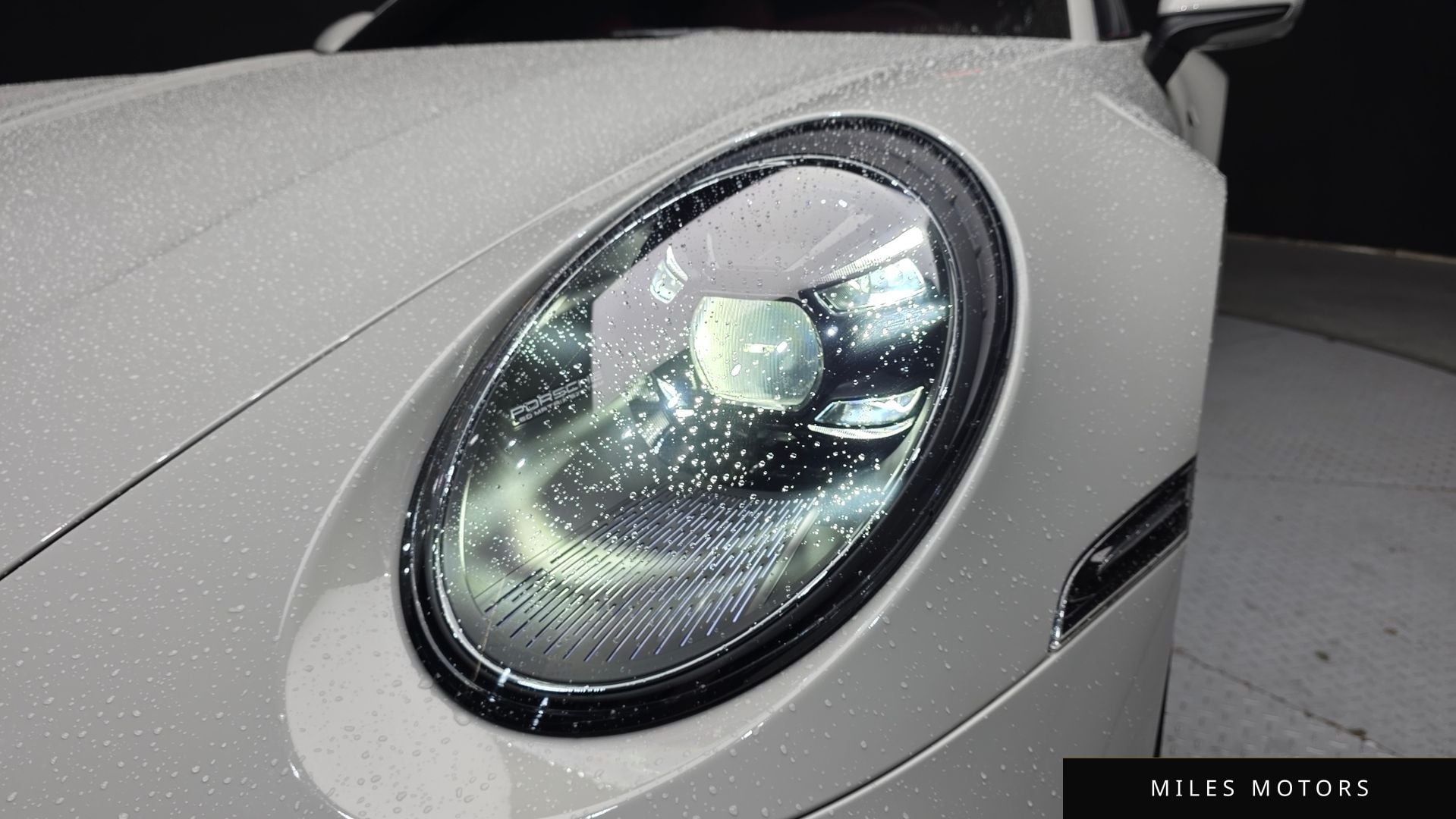 Porsche 911 (992) 2023 — миниатюра 8