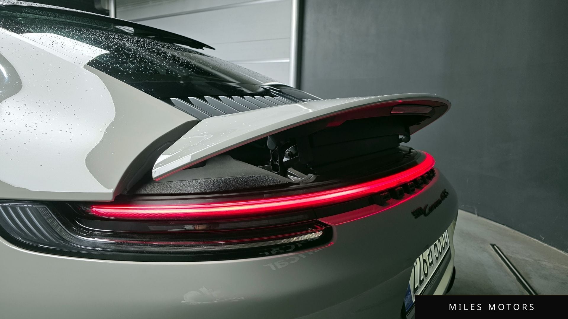 Porsche 911 (992) 2023 — миниатюра 30