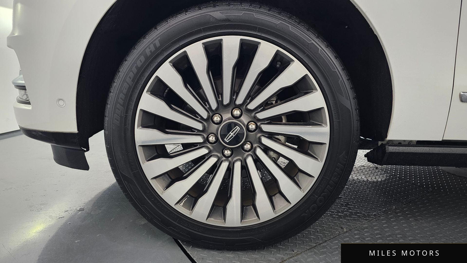 Lincoln 네비게이터 2021 — миниатюра 5