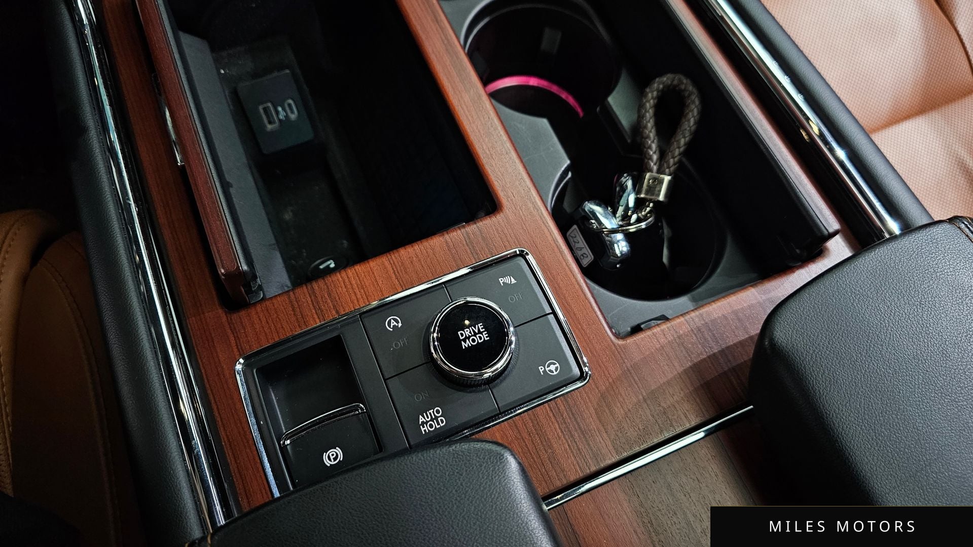 Lincoln 네비게이터 2021 — миниатюра 31