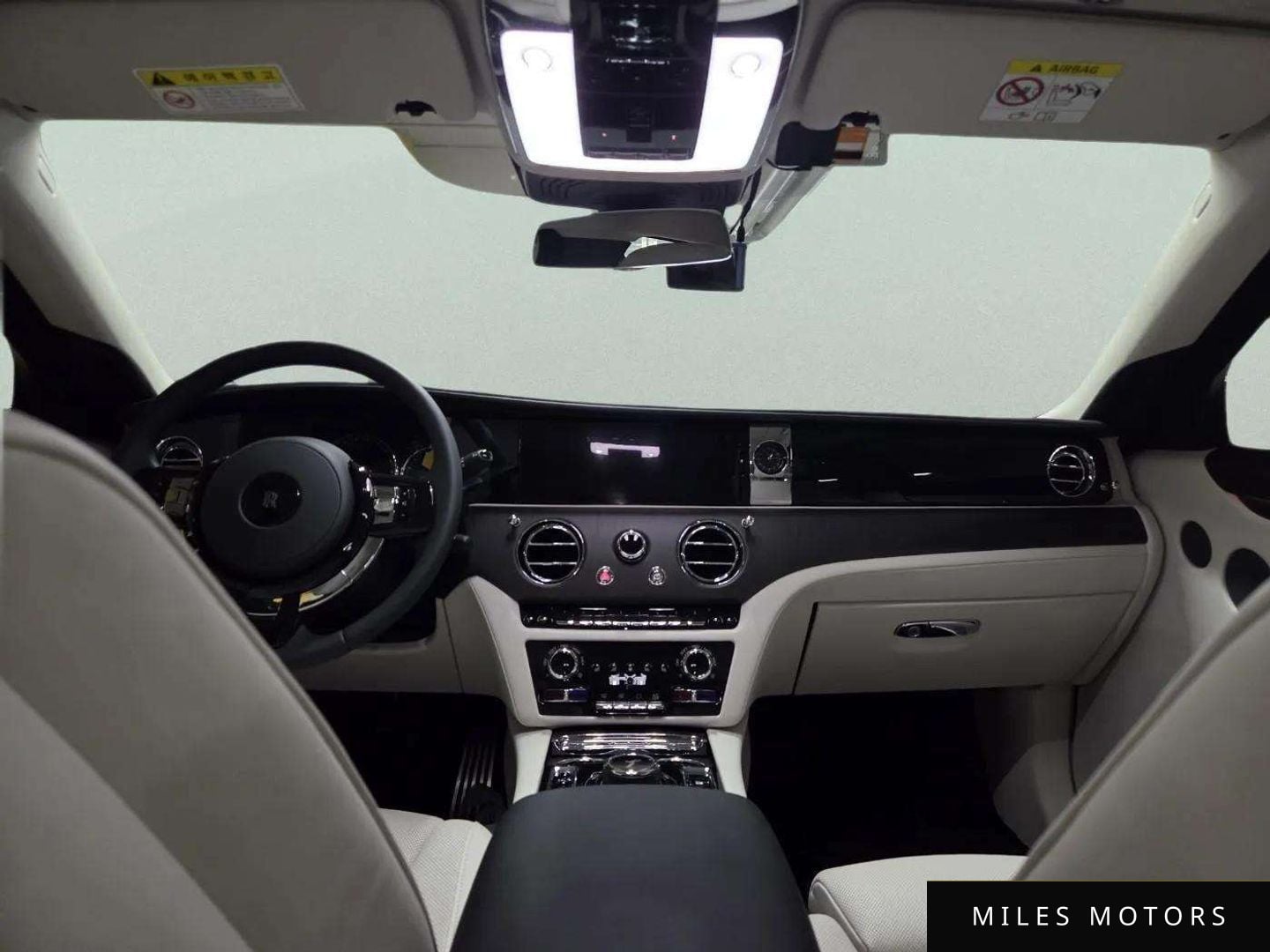 Rolls-Royce Ghost 2021 — миниатюра 8