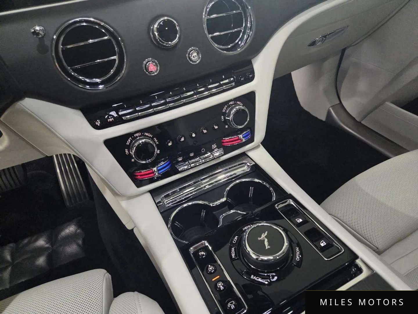 Rolls-Royce Ghost 2021 — миниатюра 11