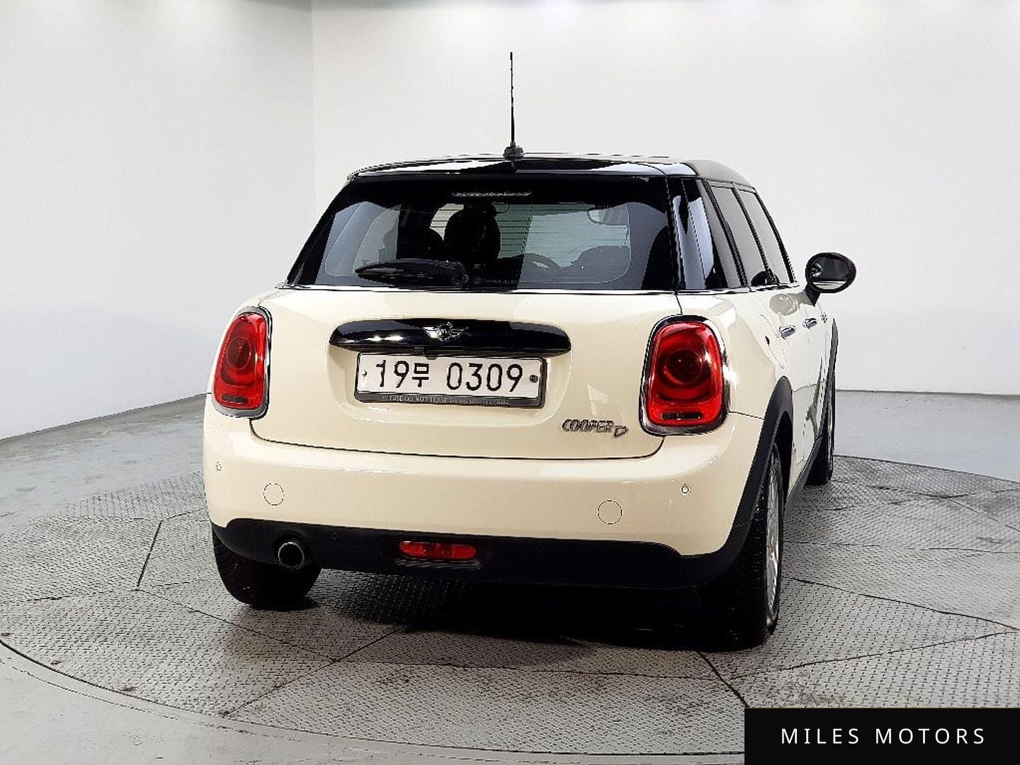 MINI Cooper D 2016 — миниатюра 3
