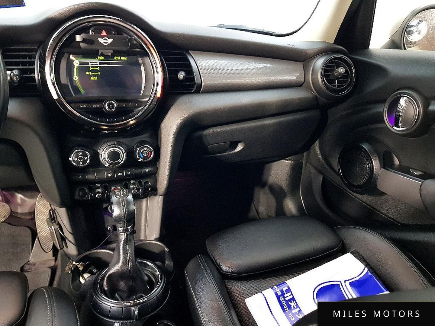 MINI Cooper D 2016 — миниатюра 10