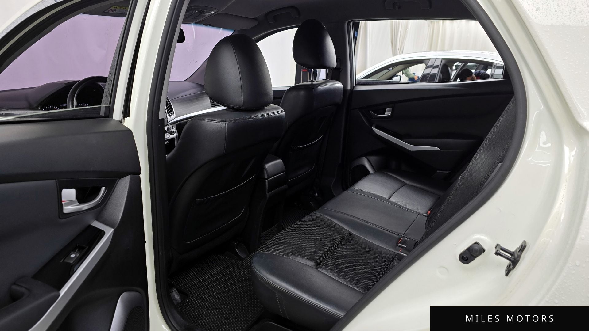 KG Mobility KORANDO 2015 — миниатюра 11