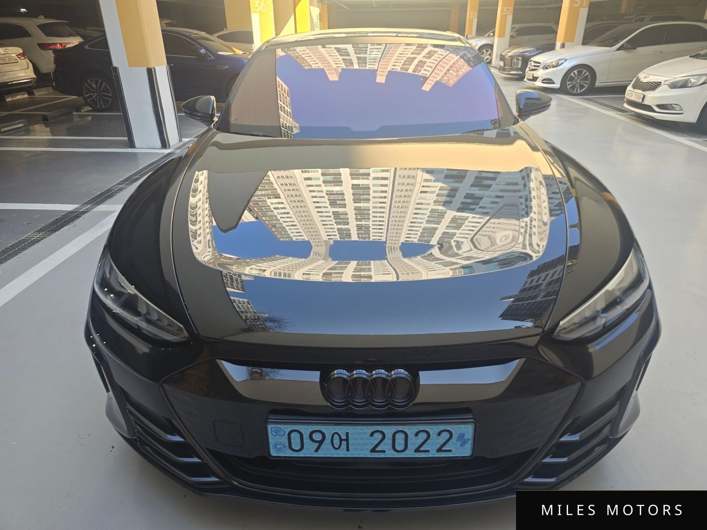 Audi e-트론 GT 2023 — миниатюра 2