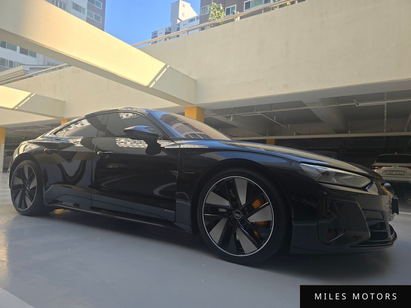 Audi e-트론 GT 2023 — миниатюра 3