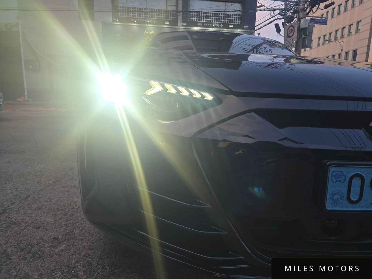 Audi e-트론 GT 2023 — миниатюра 20