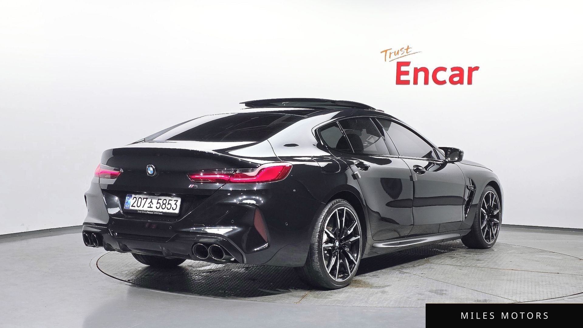 BMW 8 Series (G15) 2025 — миниатюра 2