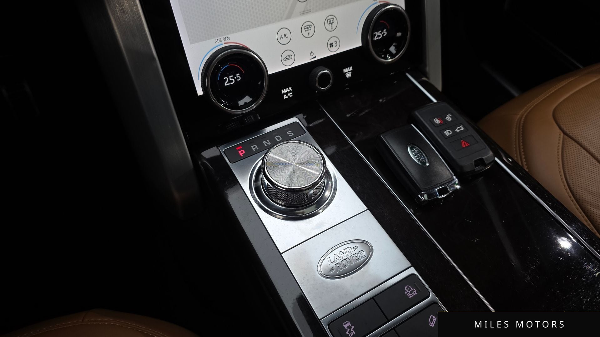 Land Rover 레인지로버 2019 — миниатюра 12