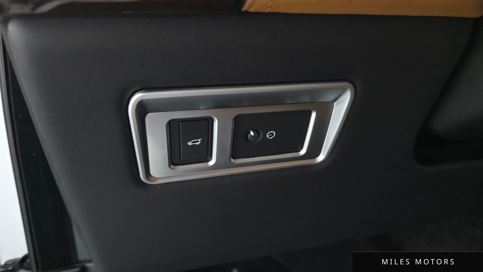 Land Rover 레인지로버 2019 — миниатюра 27