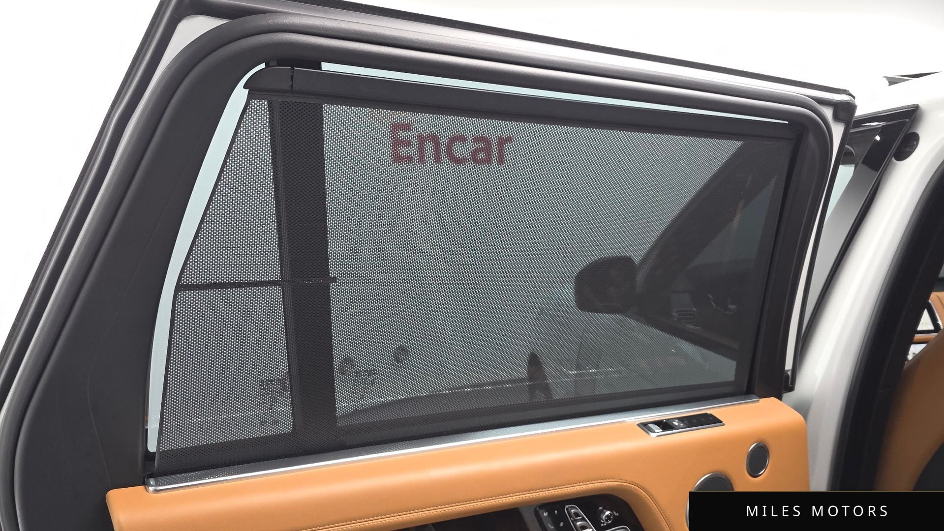 Land Rover 레인지로버 2019 — миниатюра 31