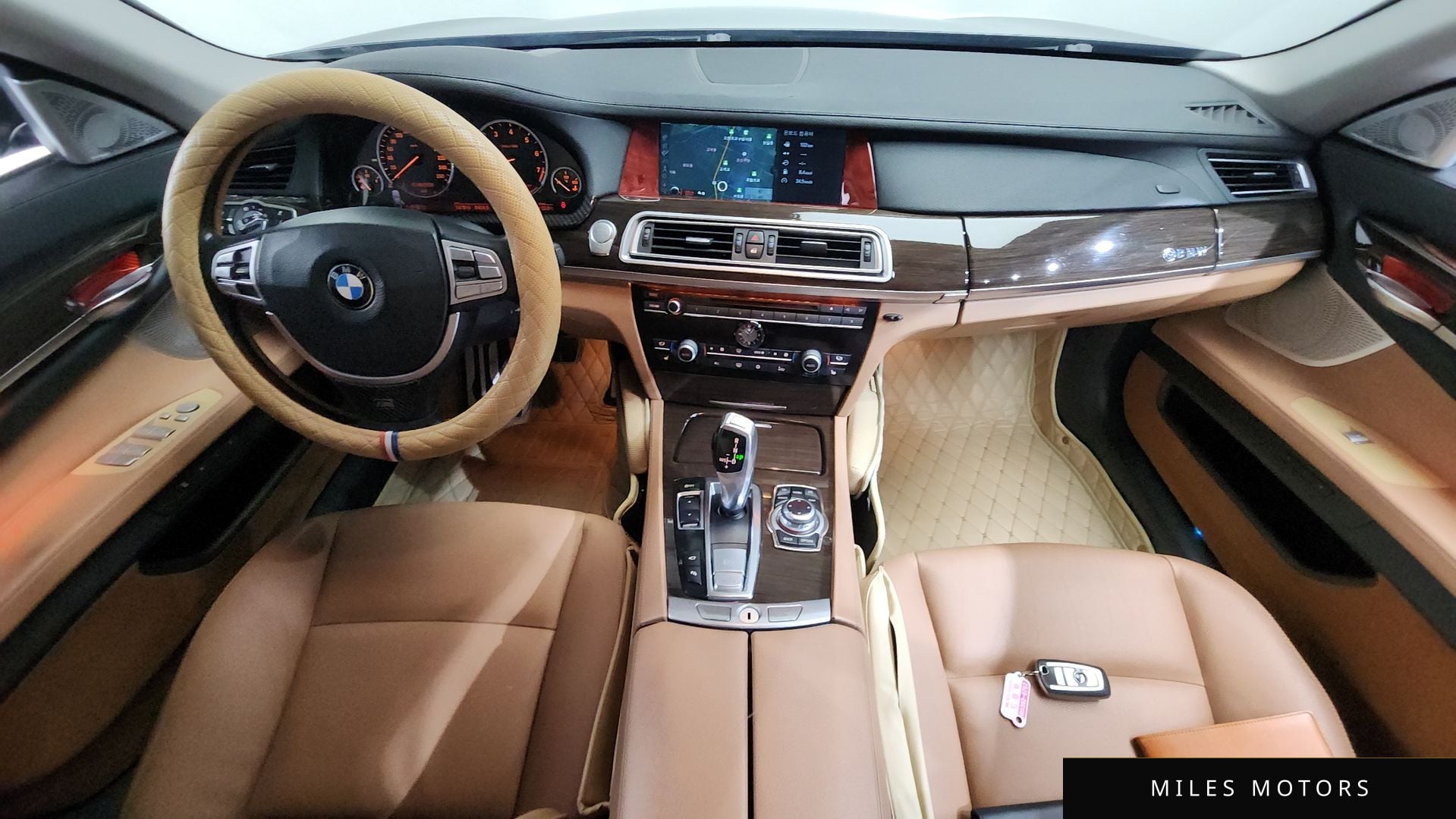BMW 7시리즈 (F01) 2009 — миниатюра 7