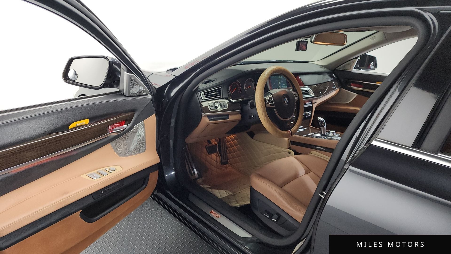 BMW 7시리즈 (F01) 2009 — миниатюра 10