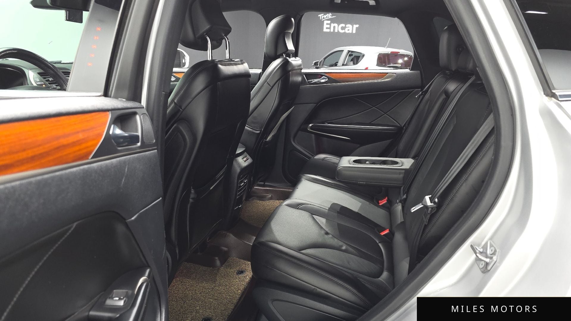 Lincoln MKC 2018 — миниатюра 18