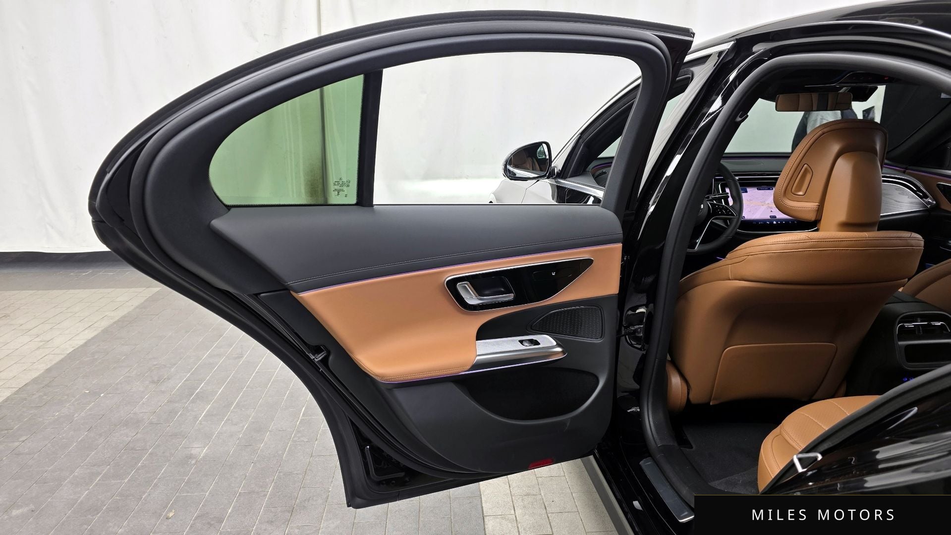 Mercedes-Benz E-Class W214 2026 — миниатюра 15