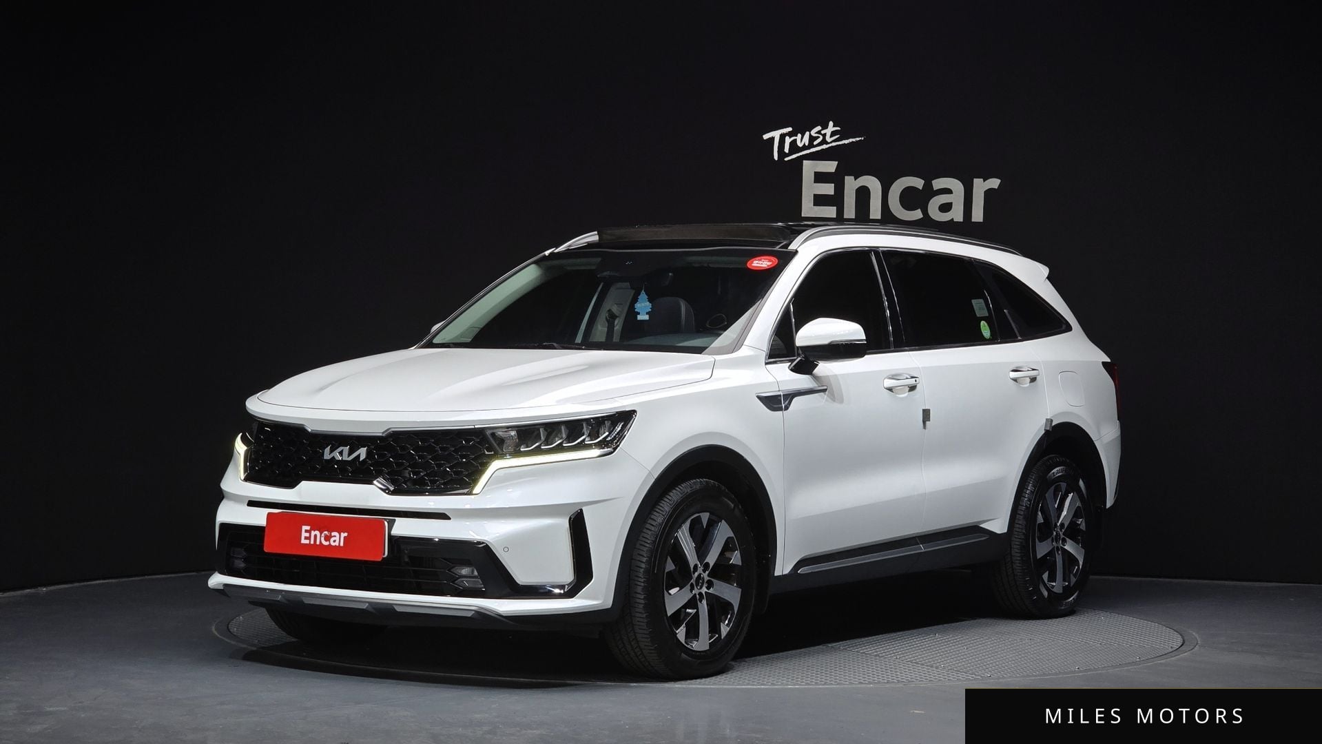 Kia Sorento 2022 — фото 1 из 12