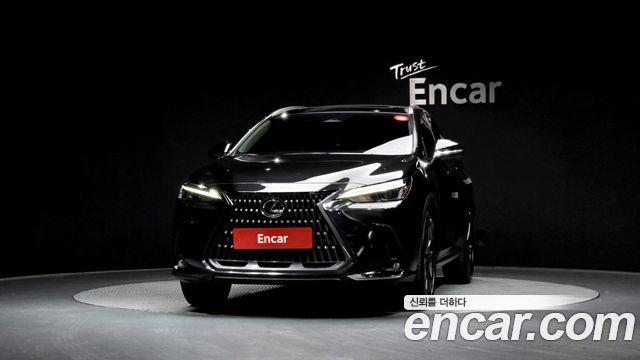 Лексус NX350h 2025 — миниатюра 3