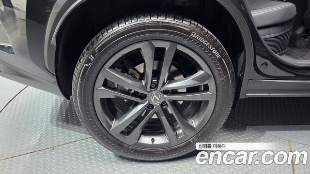 Лексус NX350h 2025 — миниатюра 5