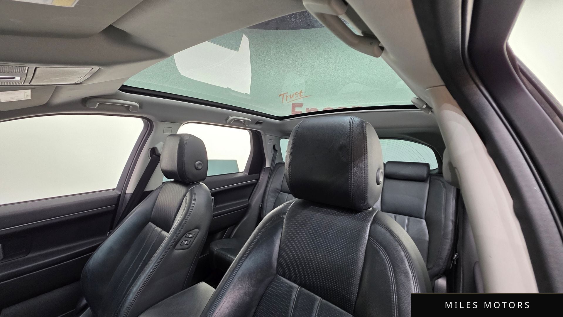 Land Rover 디스커버리 스포츠 2017 — миниатюра 17
