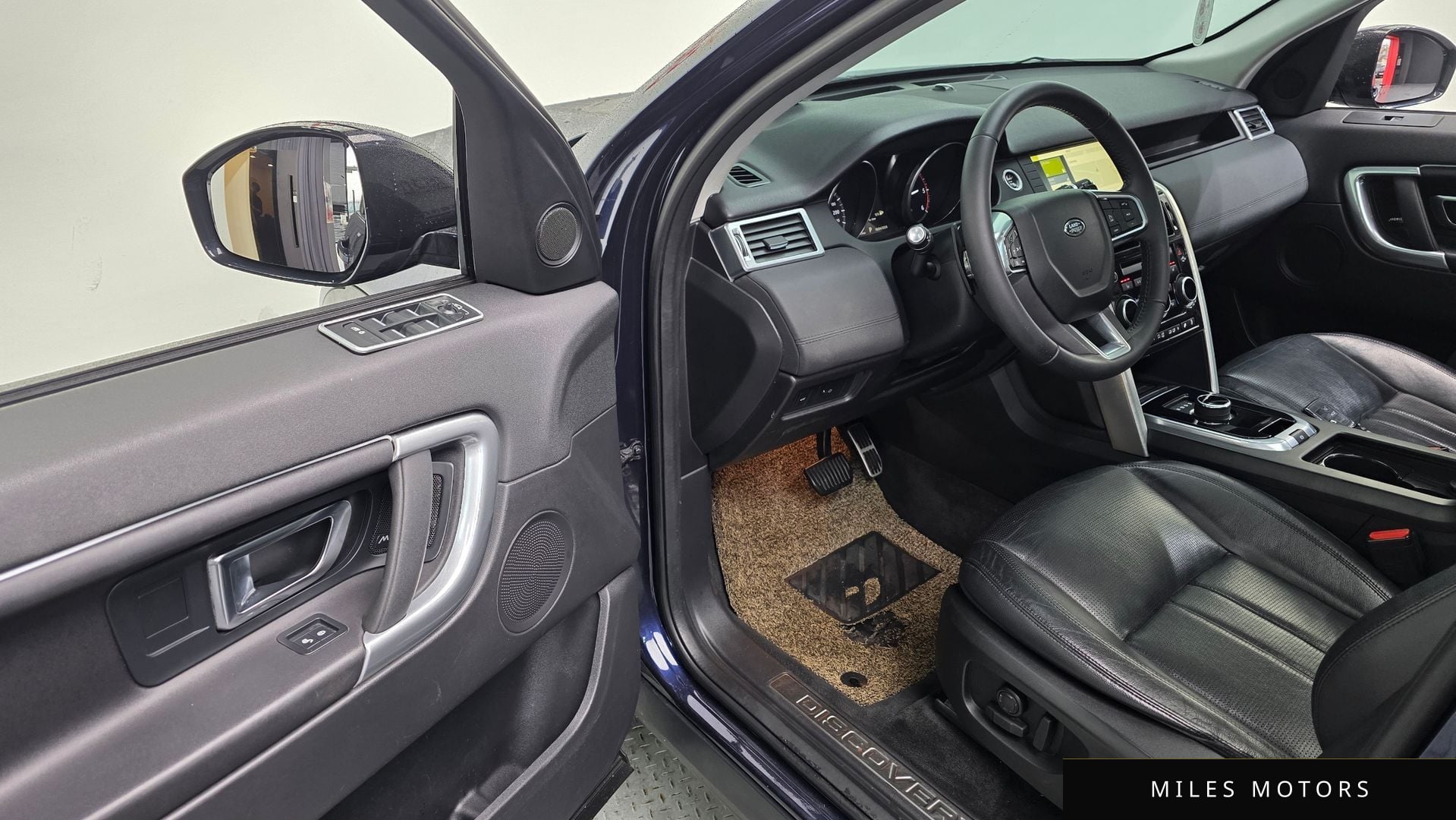 Land Rover 디스커버리 스포츠 2017 — миниатюра 18