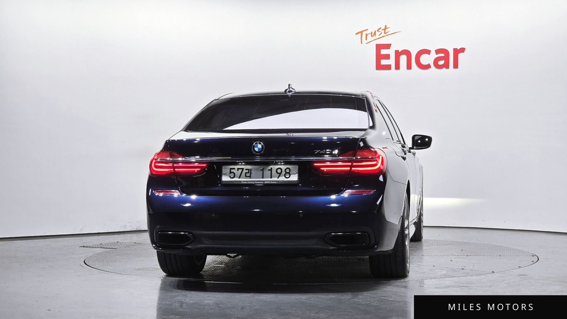 BMW 7 Series (G11) 2017 — миниатюра 3