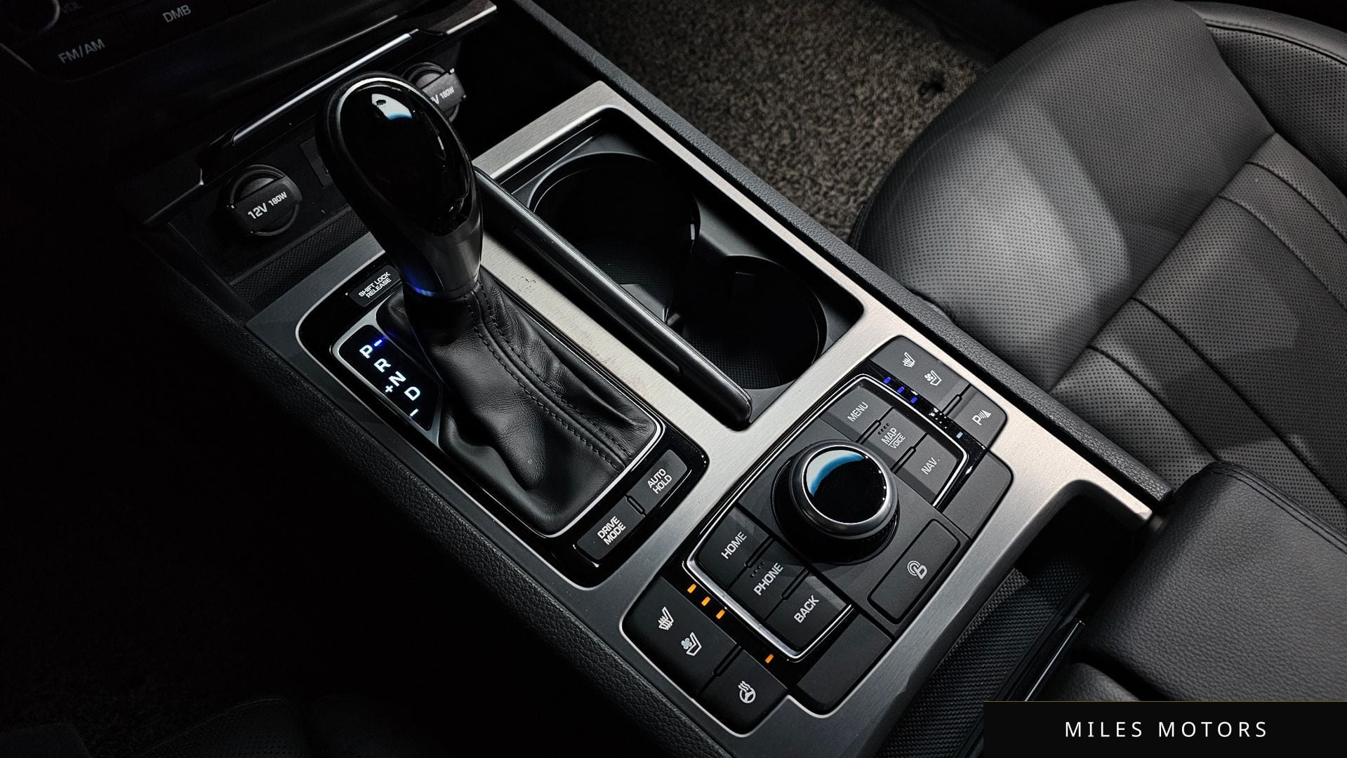 Hyundai Genesis 2016 — миниатюра 12