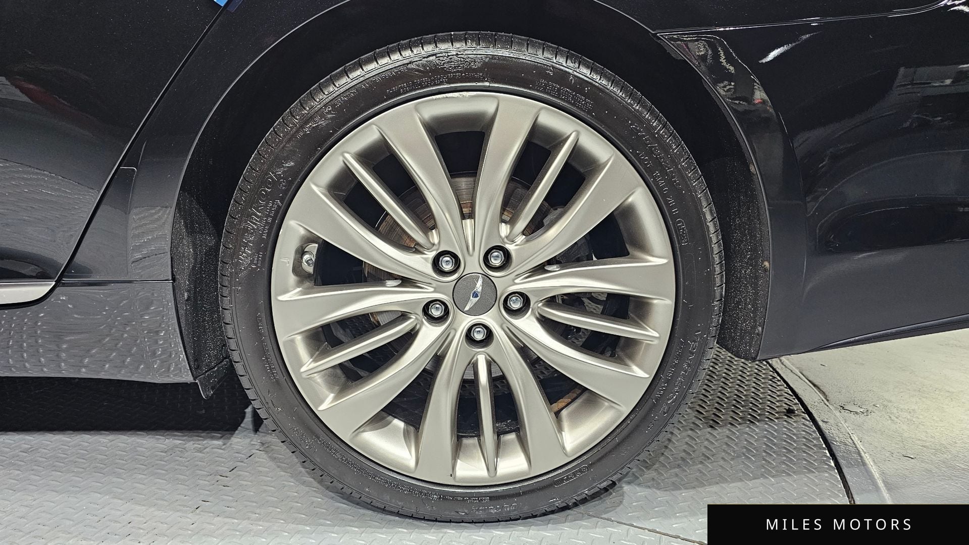 Hyundai Genesis 2016 — миниатюра 7