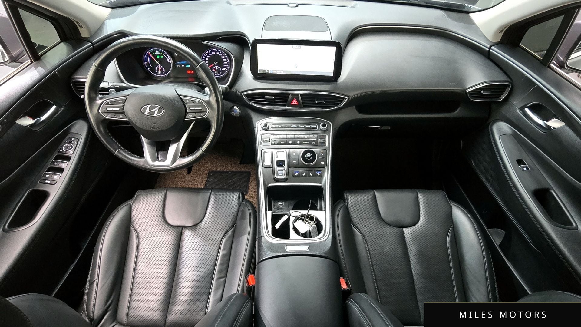 Hyundai Santafe 2023 — миниатюра 10