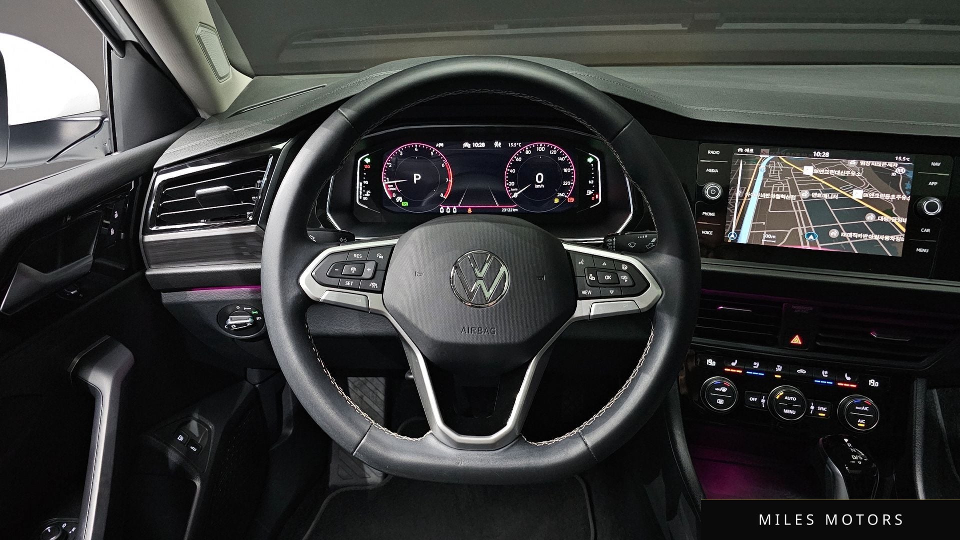 Volkswagen 제타 2023 — миниатюра 19