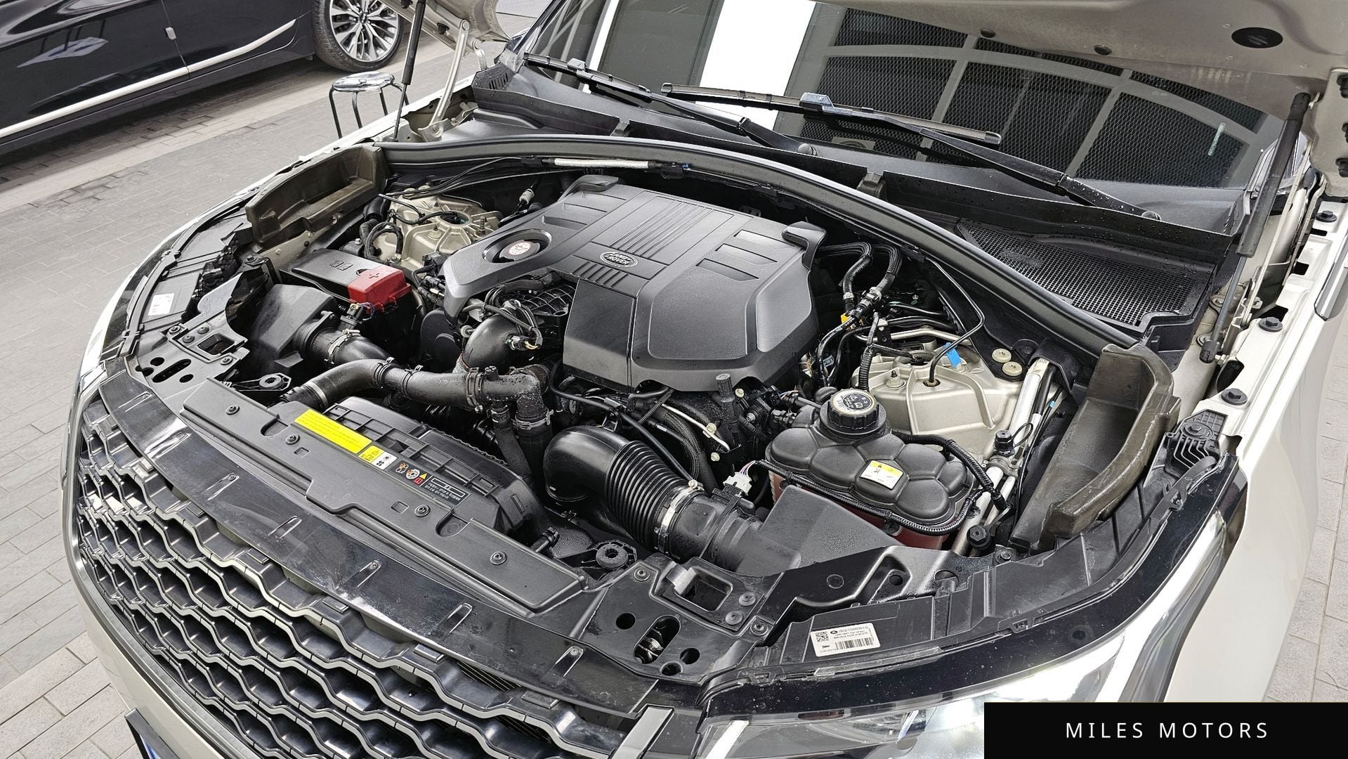 Land Rover Range Rover Velar 2019 — миниатюра 6