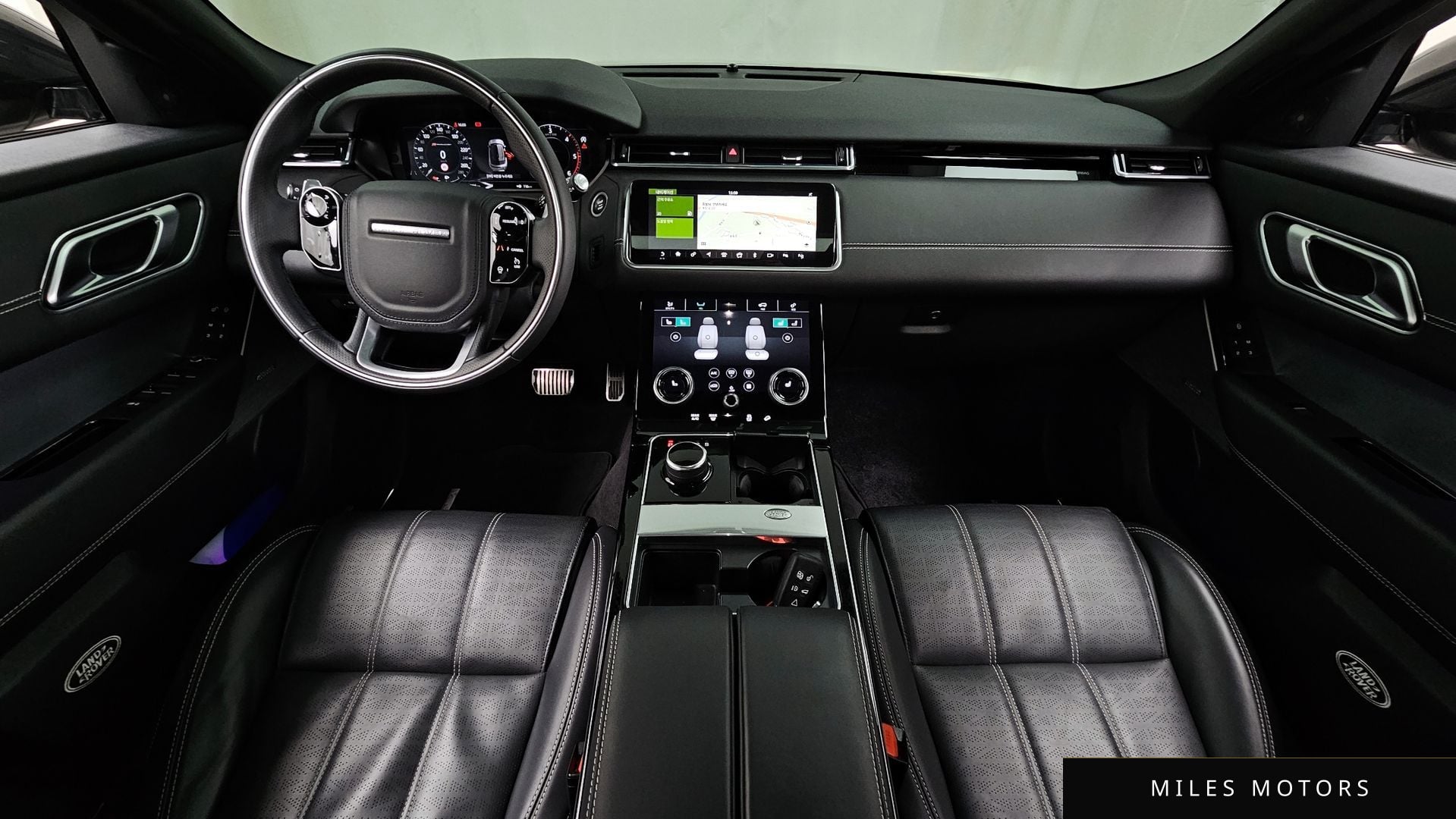 Land Rover Range Rover Velar 2019 — миниатюра 10