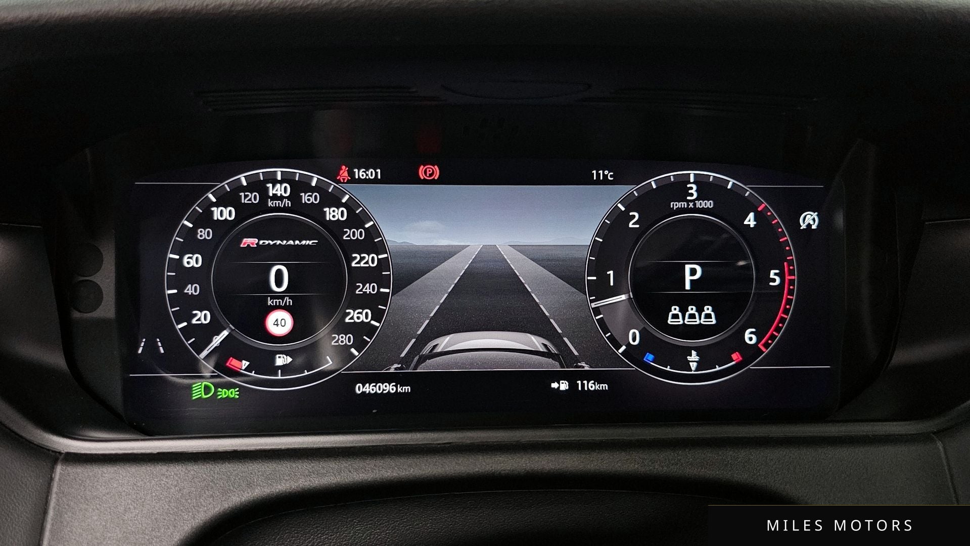 Land Rover Range Rover Velar 2019 — миниатюра 11