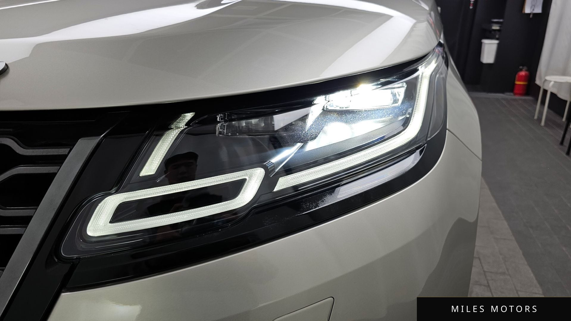 Land Rover Range Rover Velar 2019 — миниатюра 8