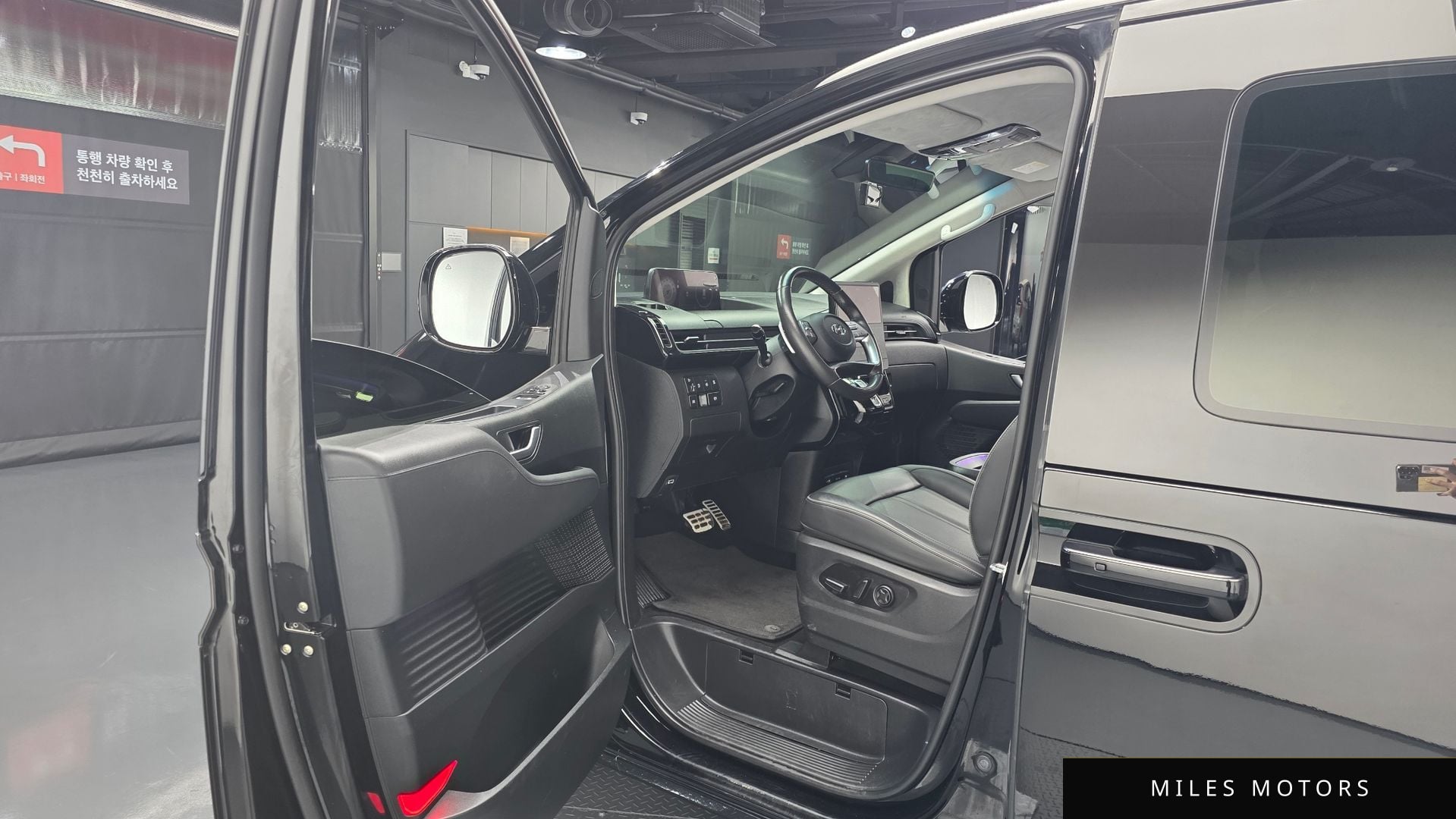 Hyundai 스타리아 2022 — миниатюра 12