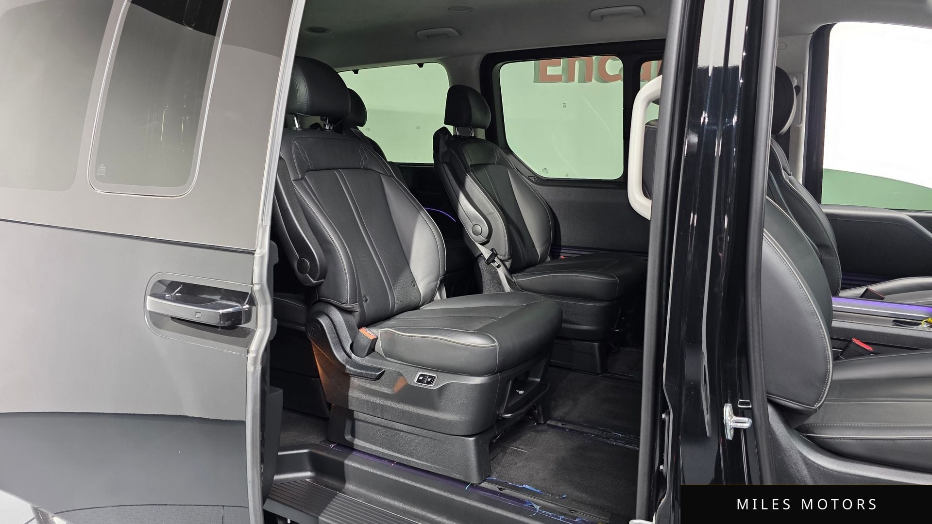 Hyundai 스타리아 2022 — миниатюра 17