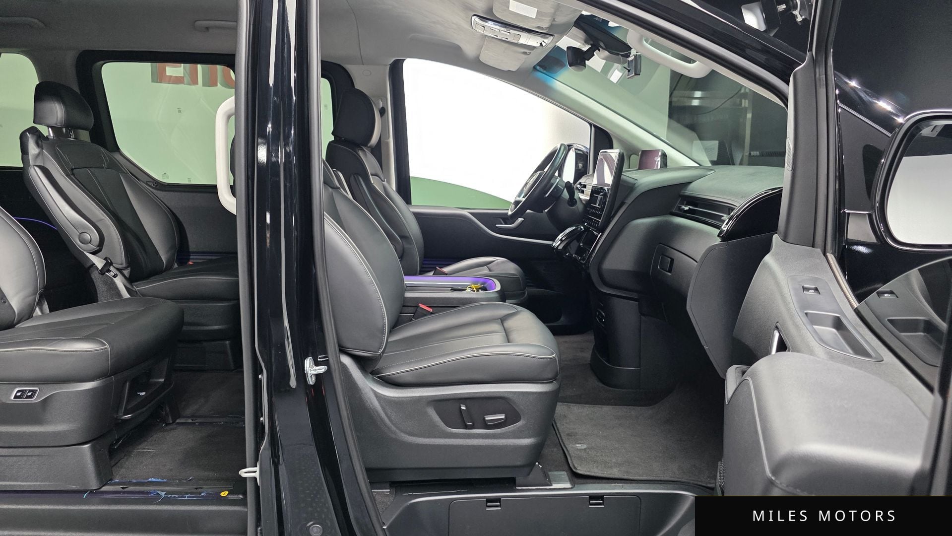 Hyundai 스타리아 2022 — миниатюра 18