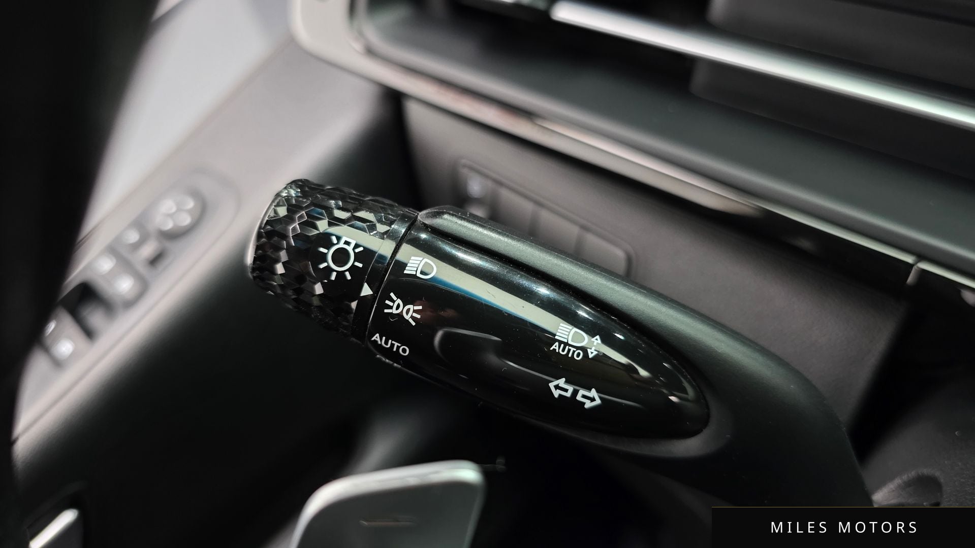 Hyundai 스타리아 2022 — миниатюра 22