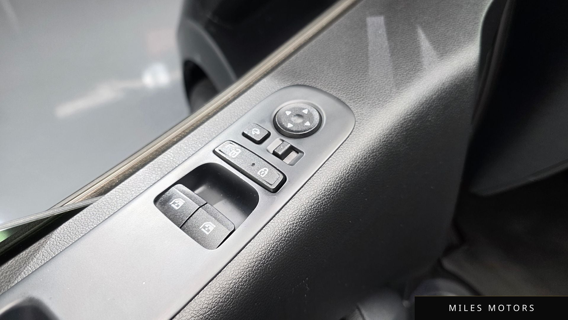 Hyundai 스타리아 2022 — миниатюра 31