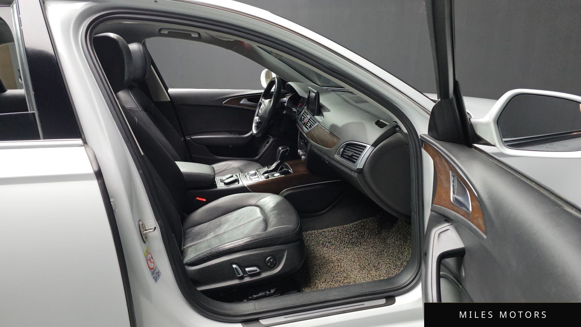 Audi A6 2015 — миниатюра 18