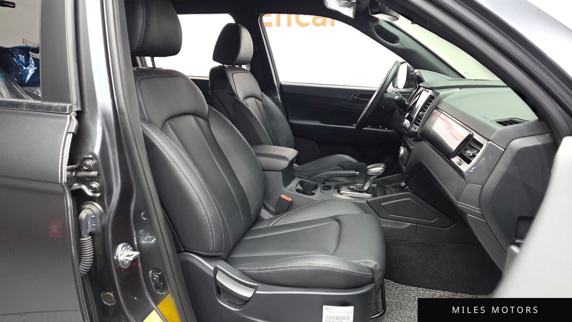 KG Mobility Rexton 2022 — миниатюра 17