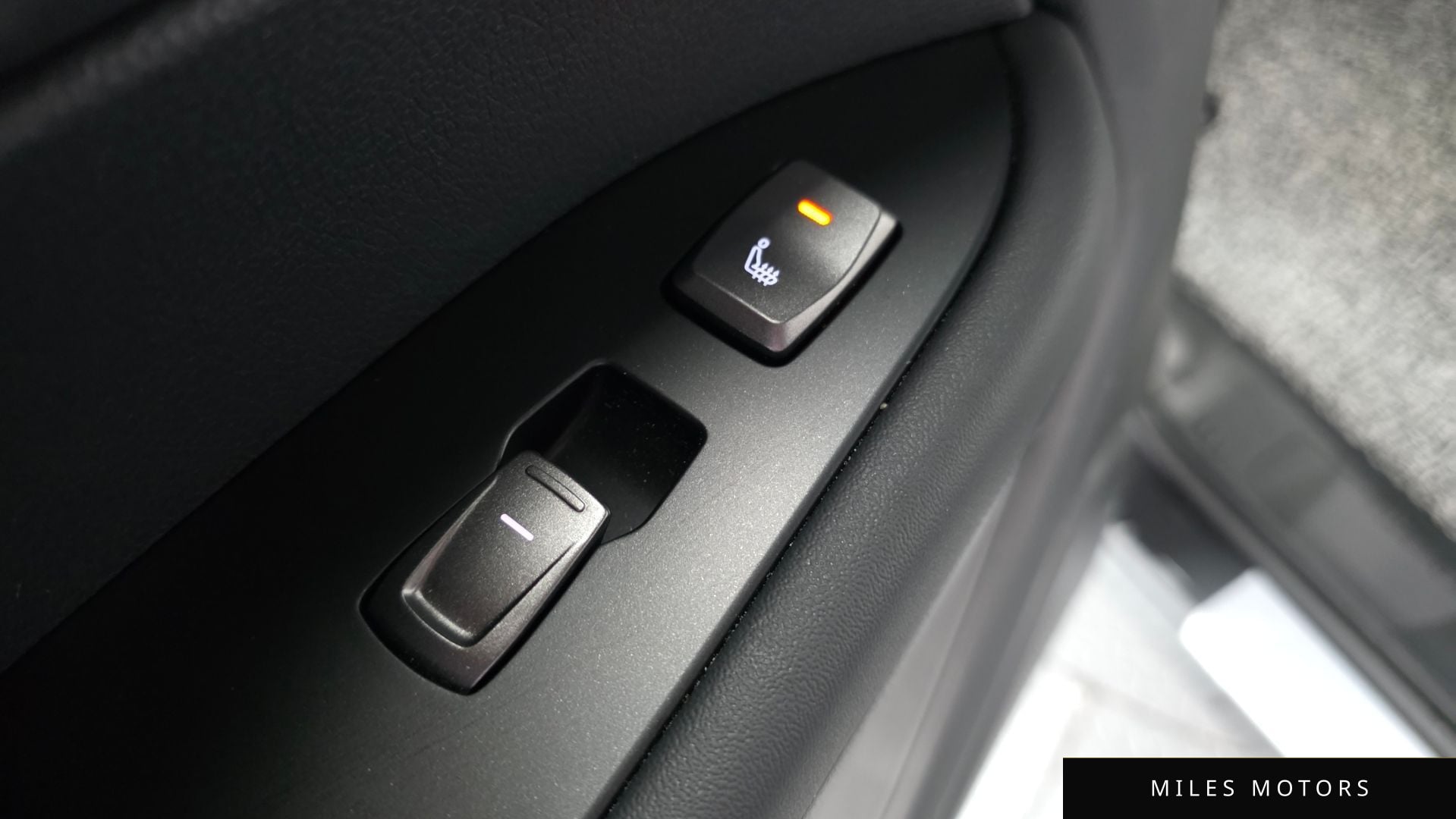 KG Mobility Rexton 2022 — миниатюра 25