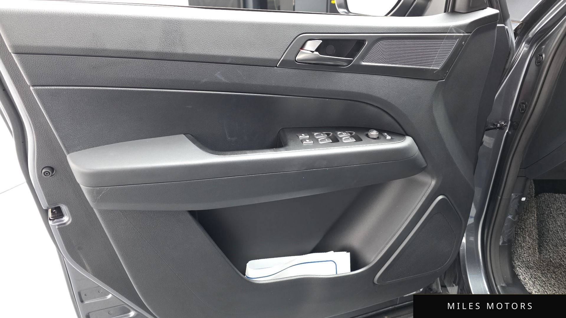 KG Mobility Rexton 2022 — миниатюра 14